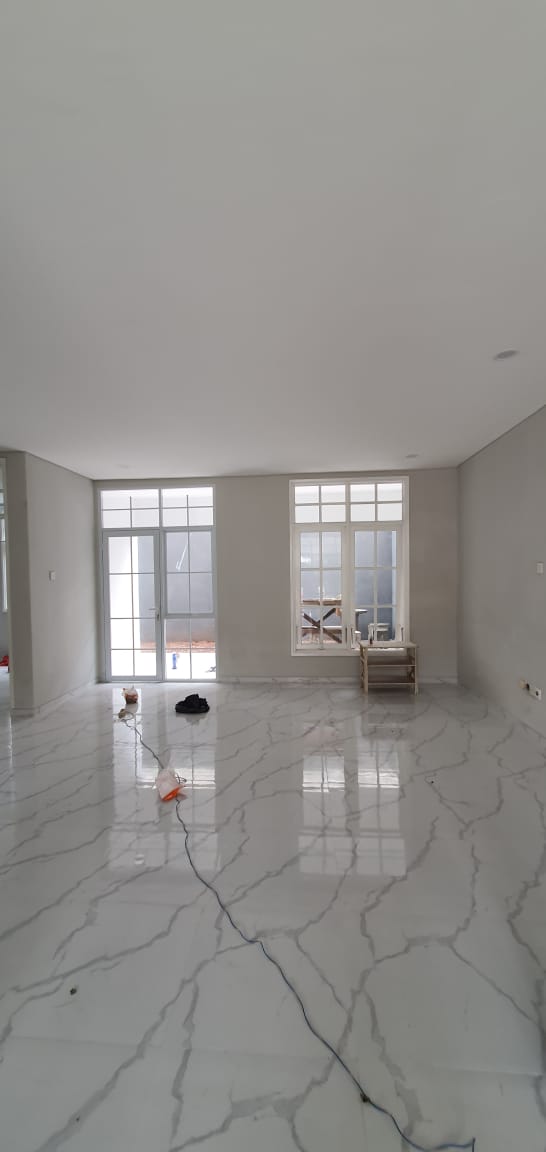 Rumah di Jual di Taman Beverly Lippo Cikarang